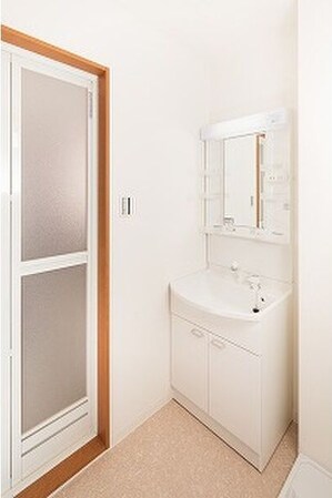 KTIレジデンス江坂の物件内観写真